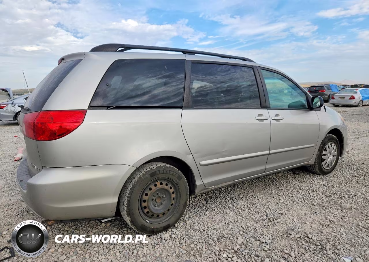 2008 Toyota Sienna Le 7-Passenger VIN:5TDZK23C78S204984 - 3
