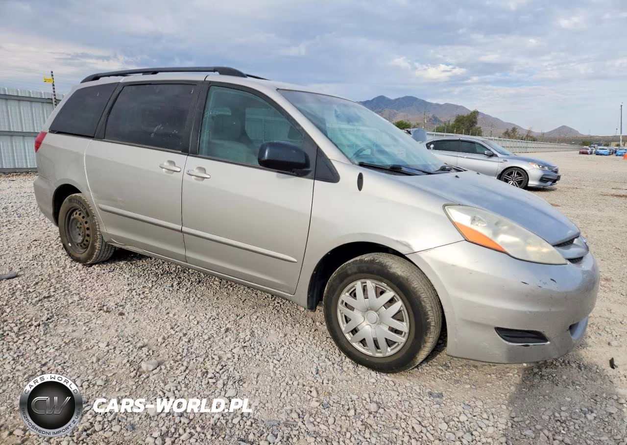 2008 Toyota Sienna Le 7-Passenger VIN:5TDZK23C78S204984 - 4
