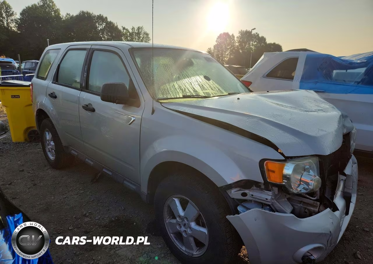 2009 Ford Escape Xls VIN:1FMCU02779KC67094 - 4