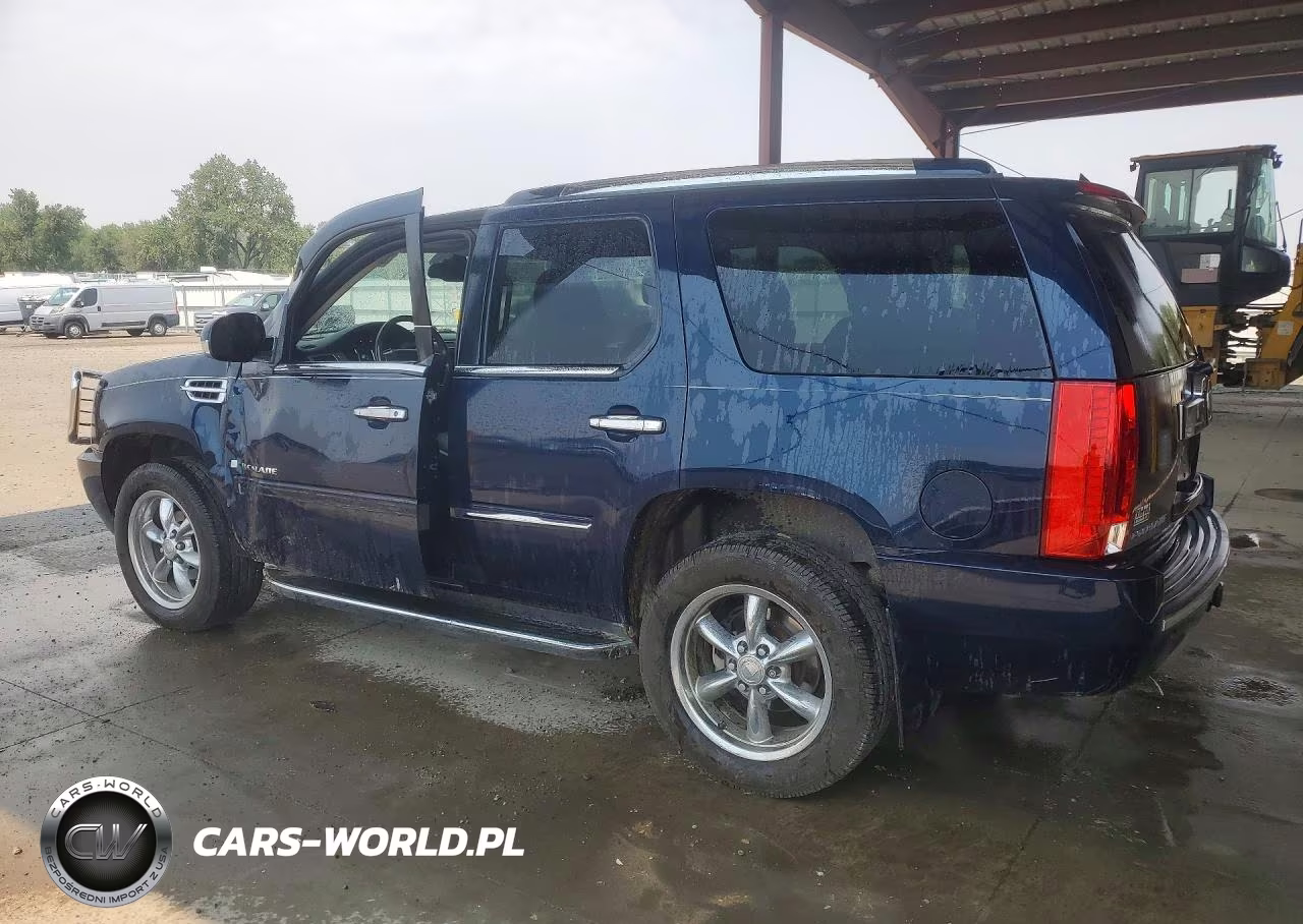 2007 Cadillac Escalade Luxury VIN:1GYFK63827R250686 - 2