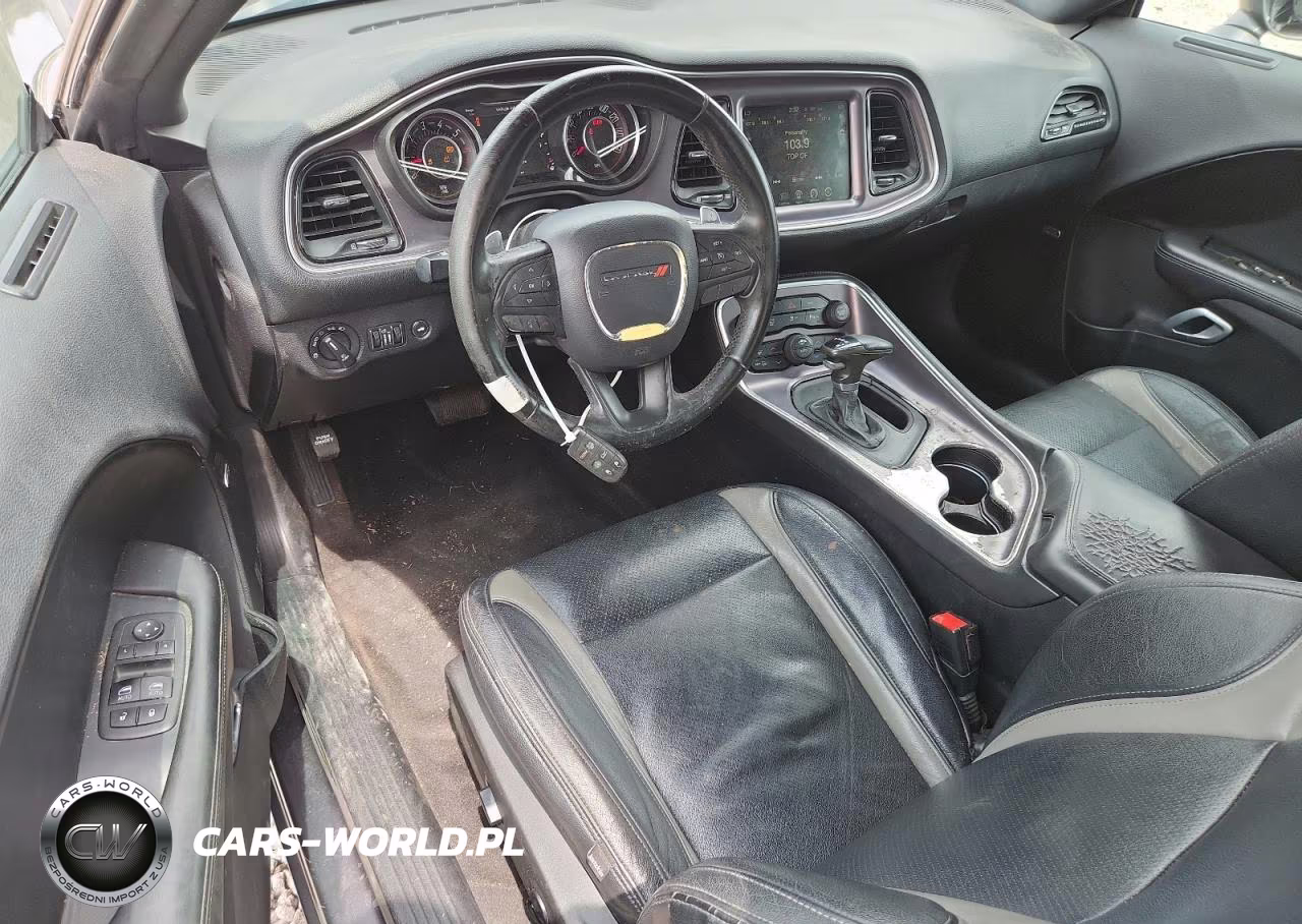 2015 Dodge Challenger Sxt VIN:2C3CDZAT8FH717396 - 8