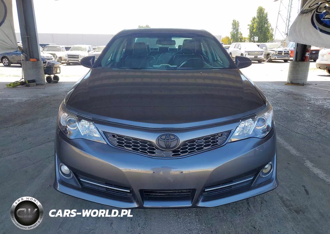 2014 Toyota Camry Se VIN:4T1BF1FK9EU357176 - 5