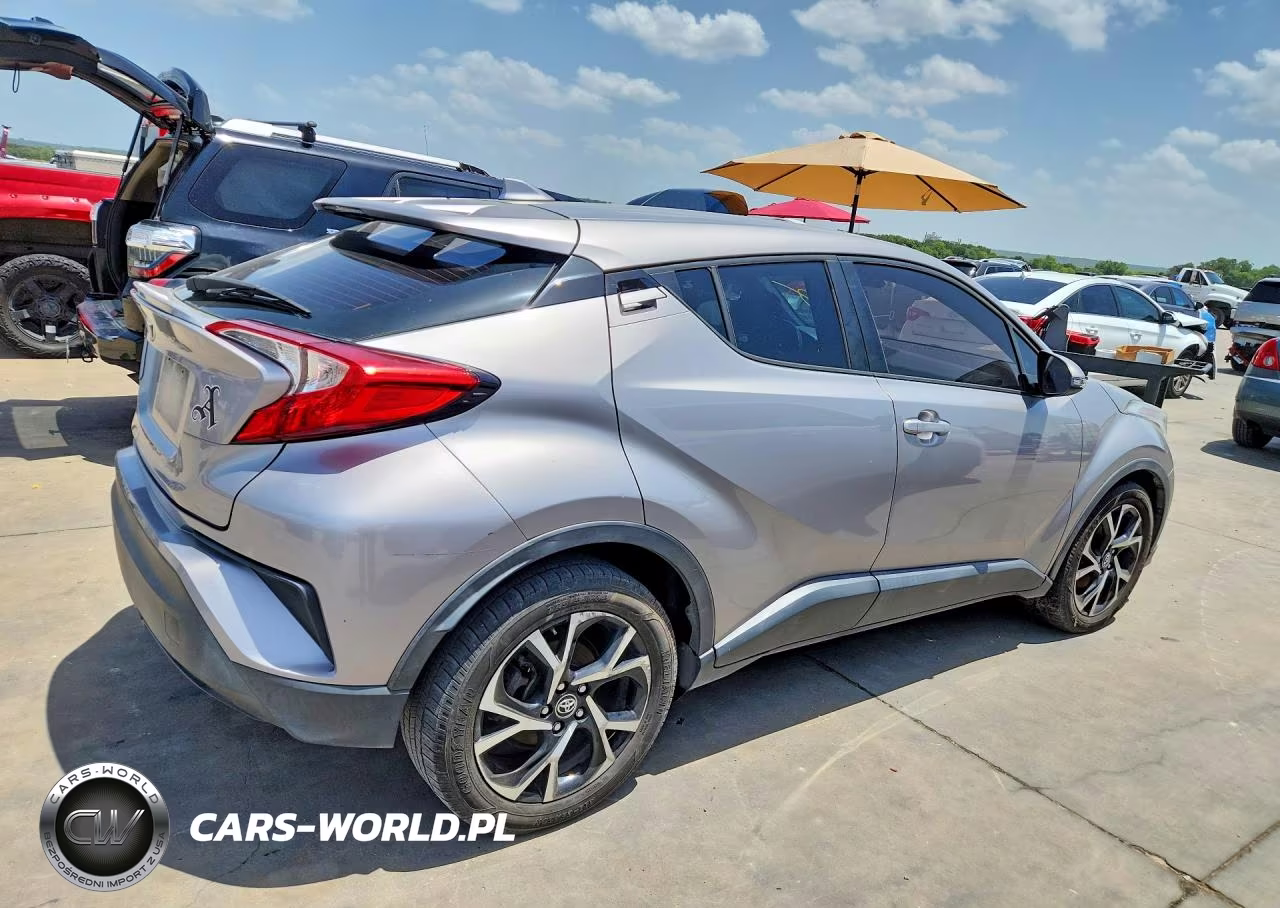 2018 Toyota C-Hr Xle VIN:NMTKHMBX6JR013786 - 3