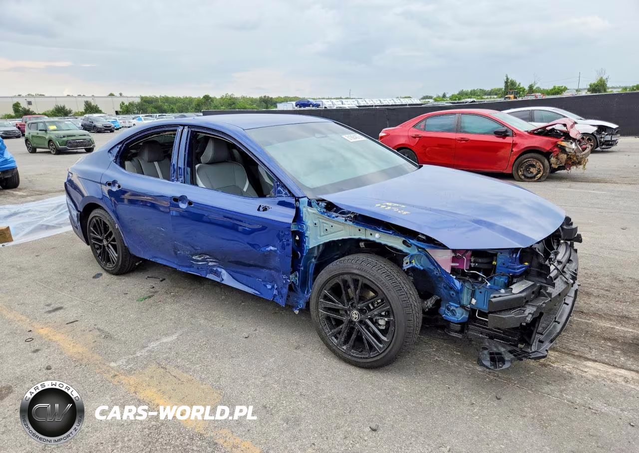 2026 Toyota Camry Se VIN:4T1DAACKXTU293271 - 4