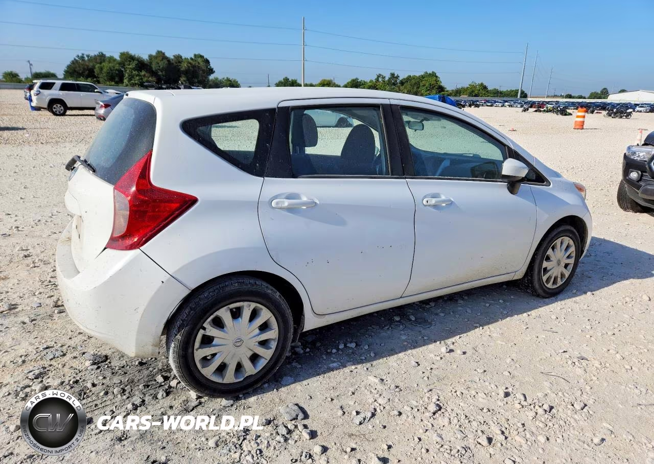 2016 Nissan Versa Note S Plus VIN:3N1CE2CPXGL404880 - 3
