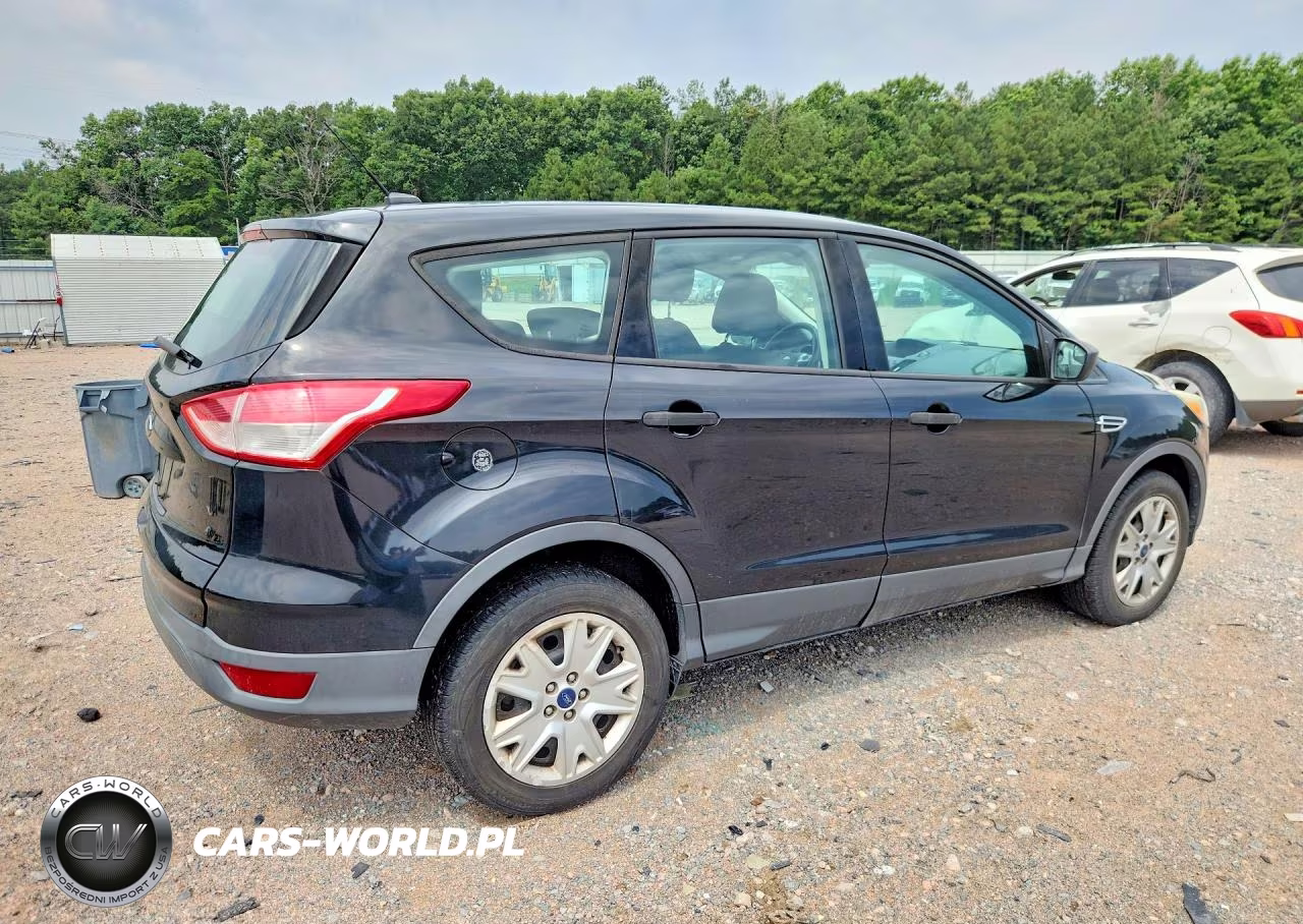 2013 Ford Escape S VIN:1FMCU0F74DUA97221 - 3