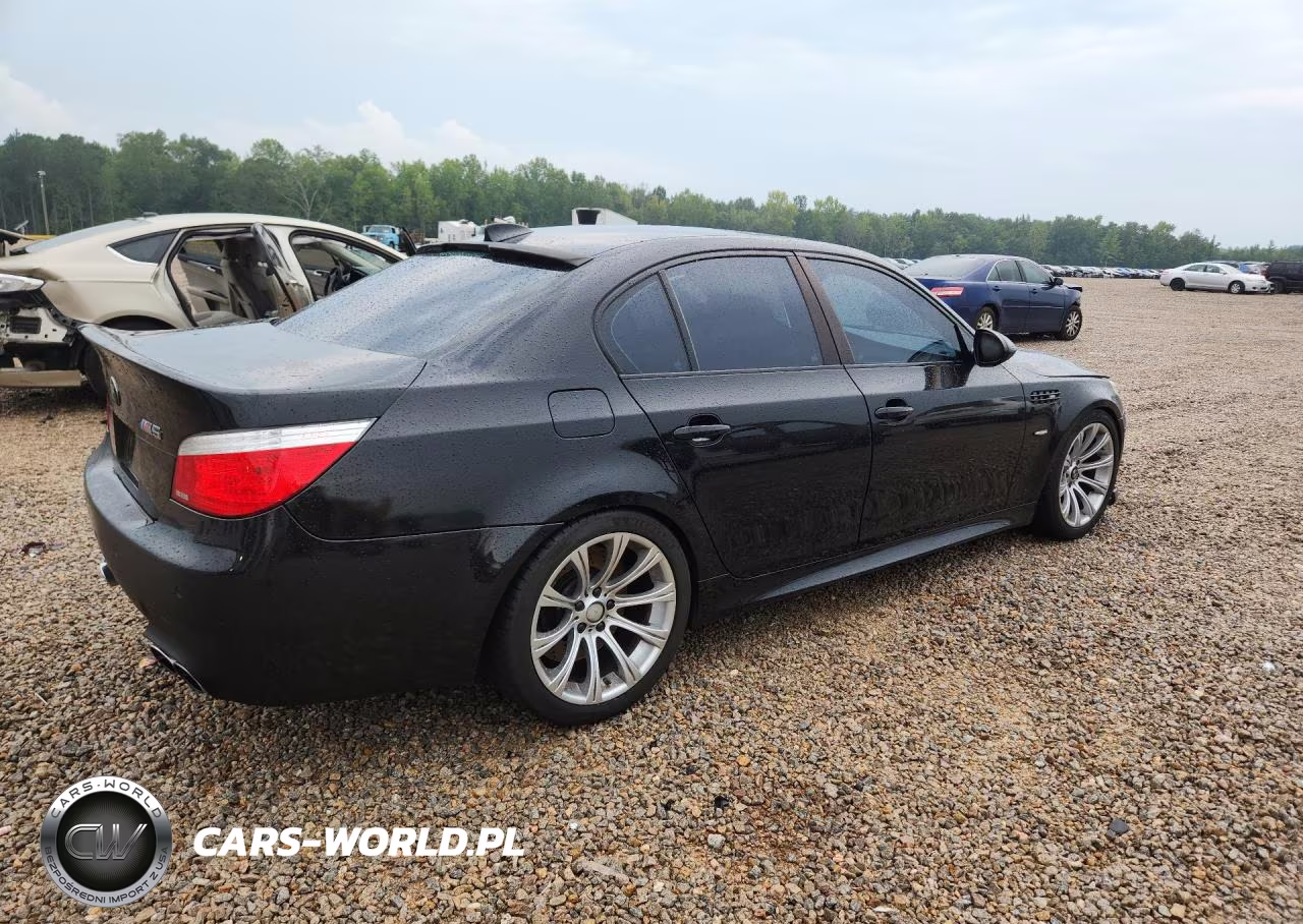 2010 BMW M5 VIN:WBSNB9C50AC043192 - 3
