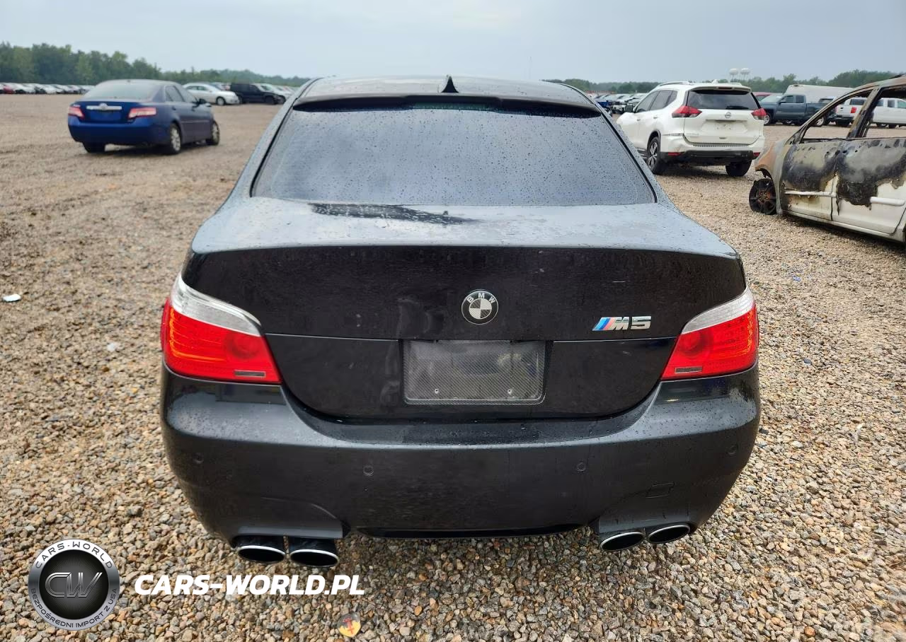 2010 BMW M5 VIN:WBSNB9C50AC043192 - 6