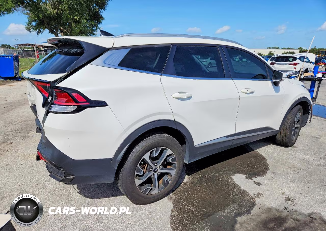 2023 Kia Sportage Ex VIN:KNDPVCAG2P7057346 - 3