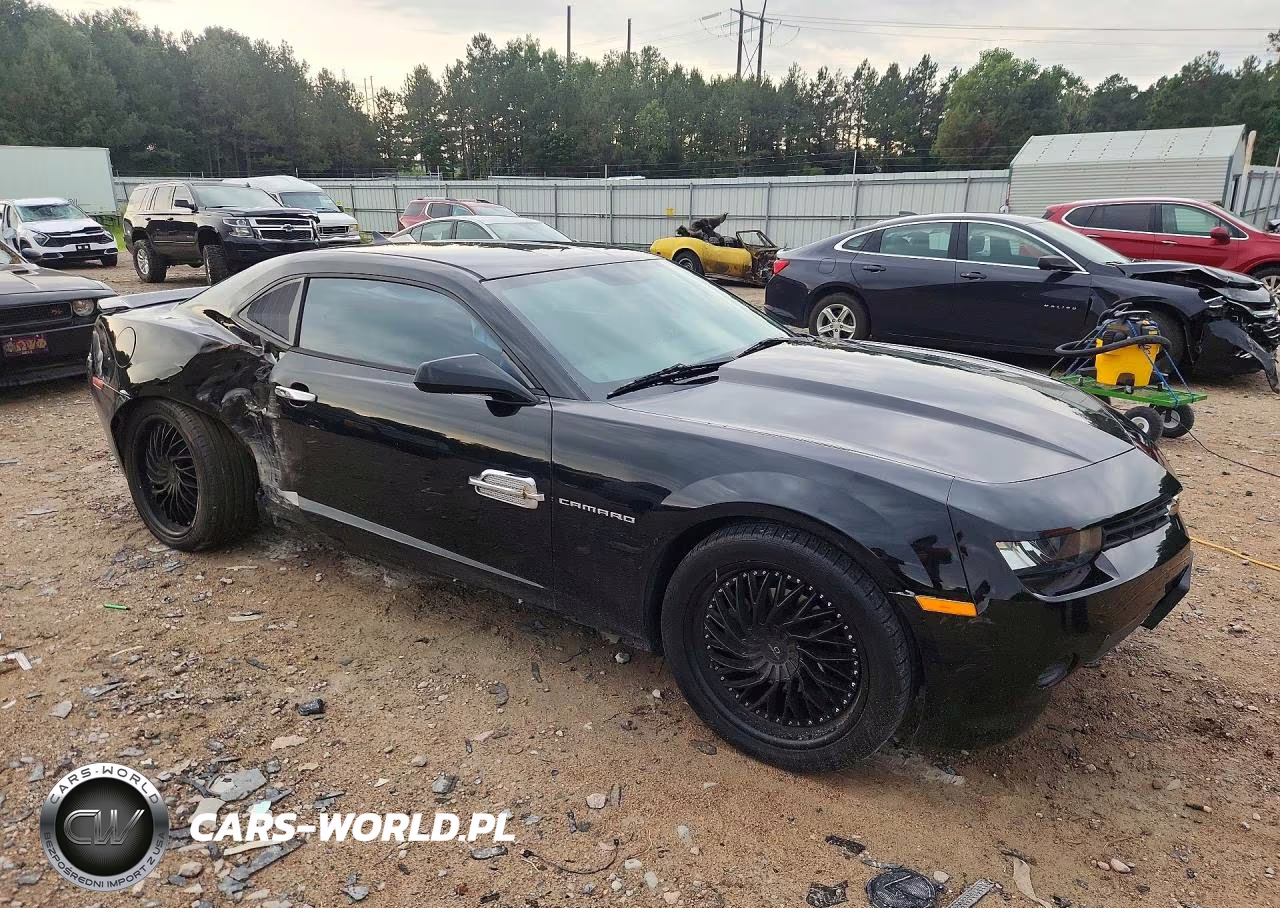 2015 Chevrolet Camaro Ls VIN:2G1FB1E39F9302021 - 4