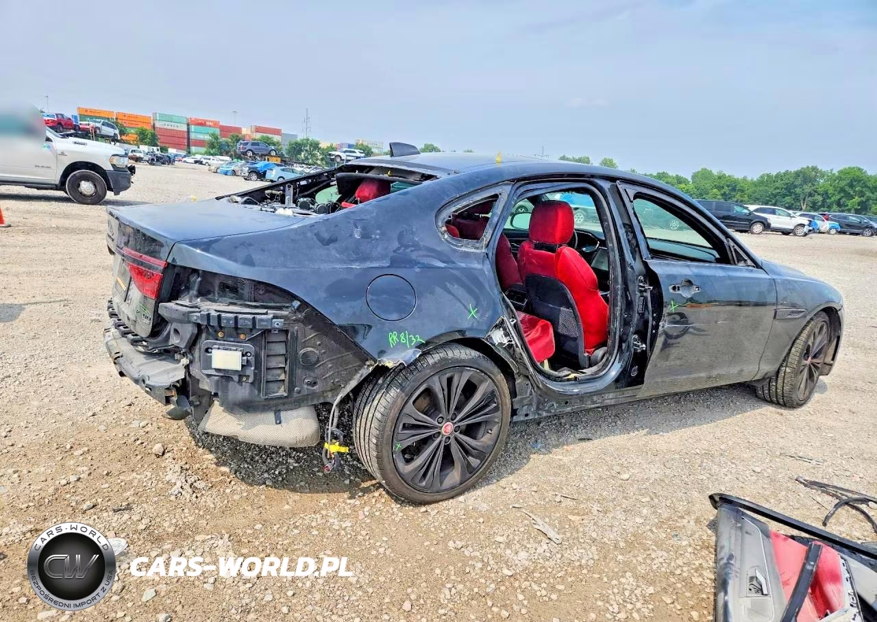2022 Jaguar Xf R-Dynamic Se VIN:SAJBL4GX1NCY91028 - 3