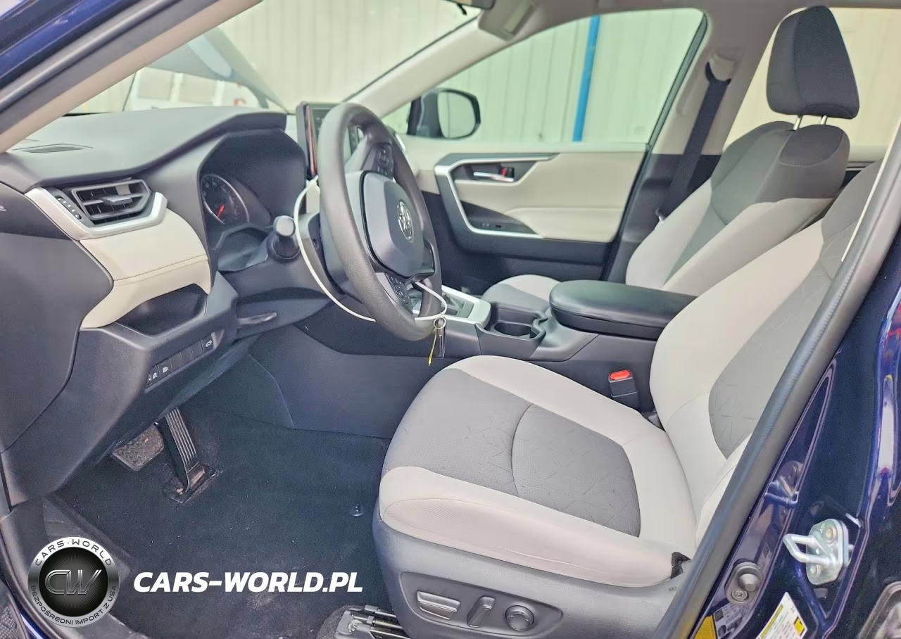 2021 Toyota Rav4 Xle VIN:2T3W1RFV8MW170977 - 7