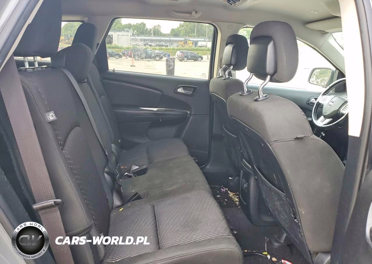2019 Dodge Journey Se VIN:3C4PDCBB0KT859954 - 11