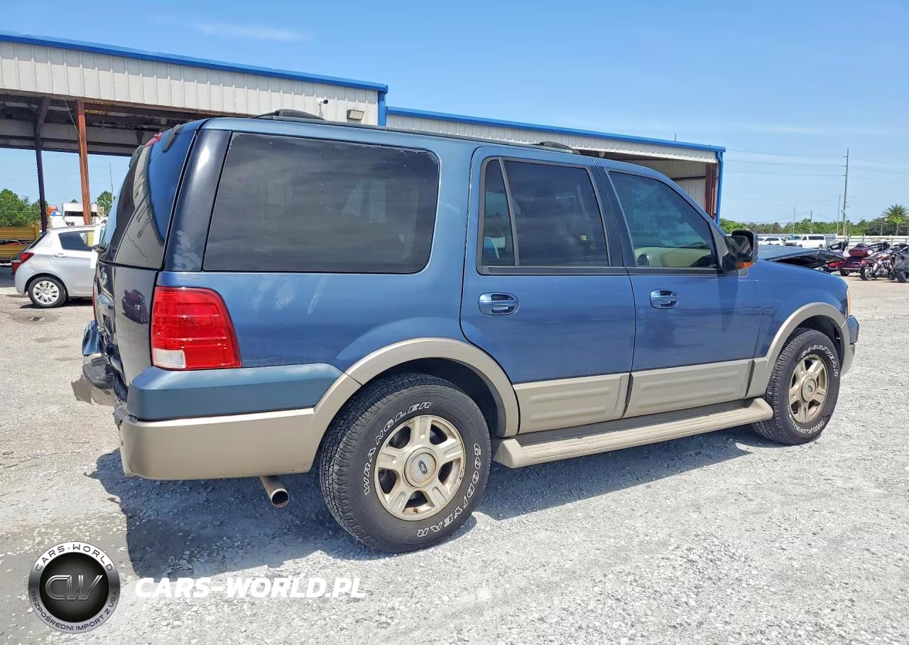 2004 Ford Expedition Eddie Bauer VIN:1FMPU18LX4LB75055 - 3