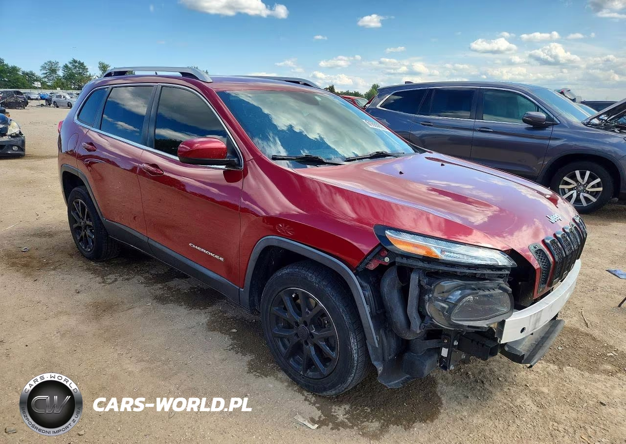 2014 Jeep Cherokee Latitude VIN:1C4PJLCS0EW106317 - 4