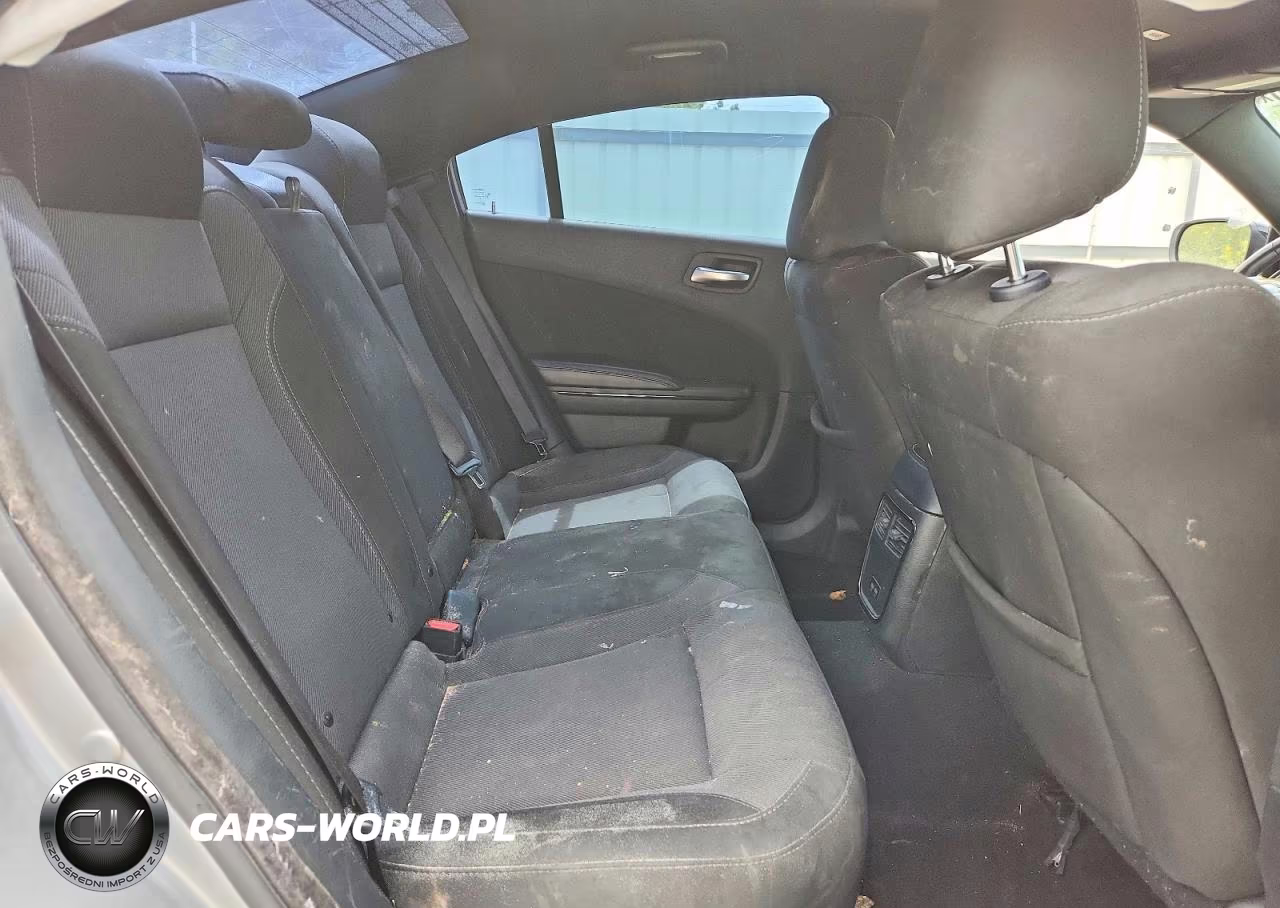 2020 Dodge Charger Sxt VIN:2C3CDXBG8LH104700 - 10