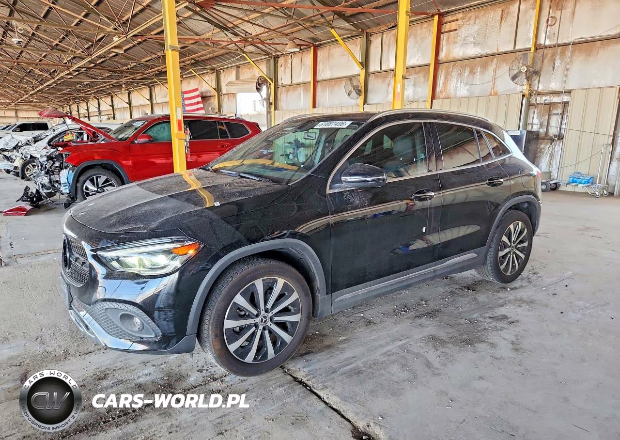 2023 Mercedes-Benz Gla 250 – zdjęcie 1 z 13