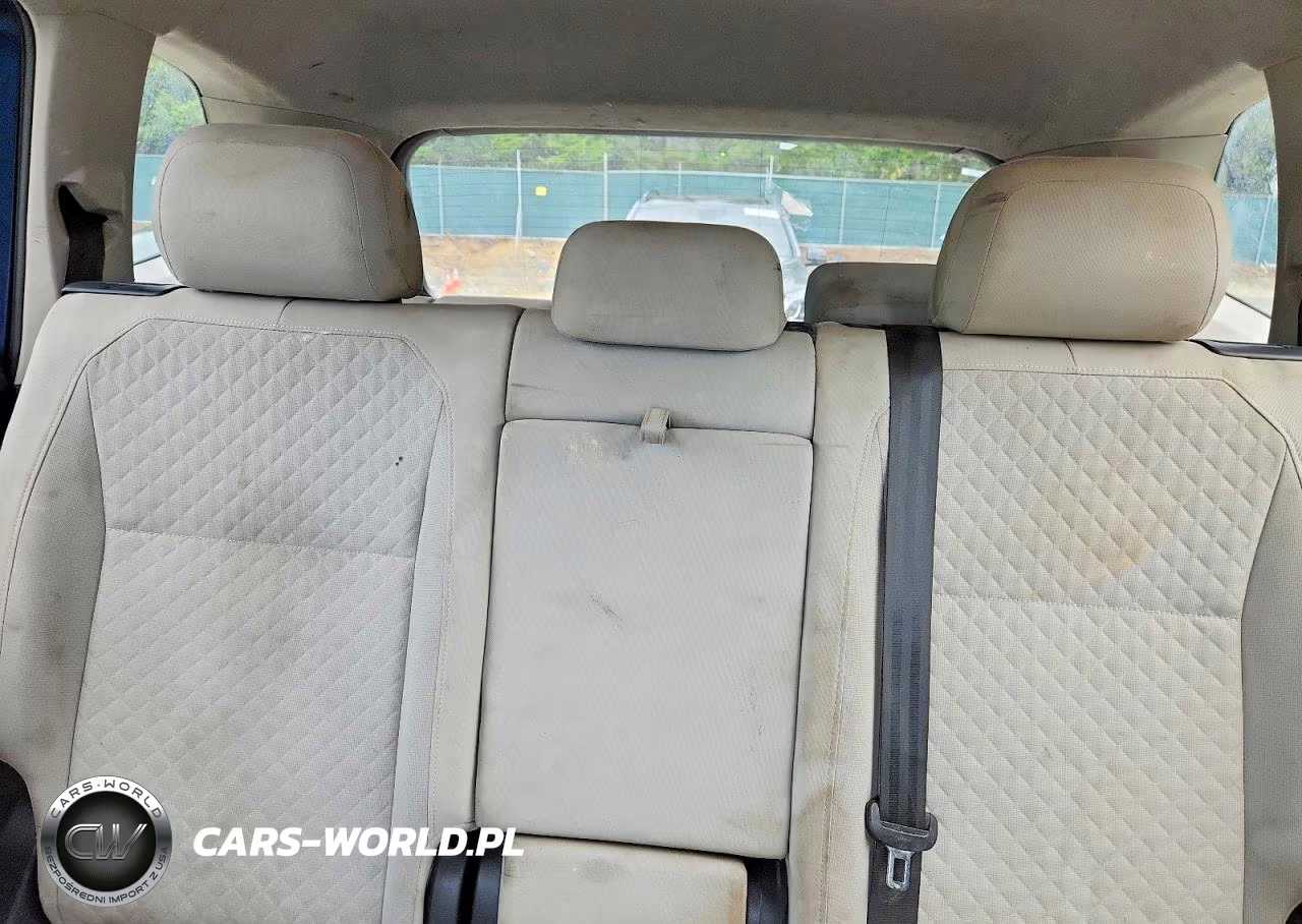 2020 Volkswagen Tiguan S VIN:3VV1B7AX3LM059758 - 10
