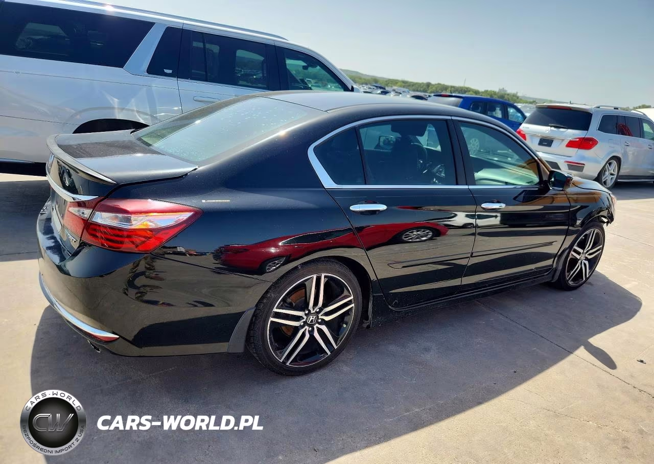 2017 Honda Accord Sport VIN:1HGCR2F53HA230558 - 3