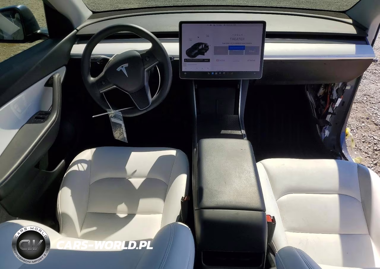 2020 Tesla Model Y VIN:5YJYGDEE3LF034790 - 8