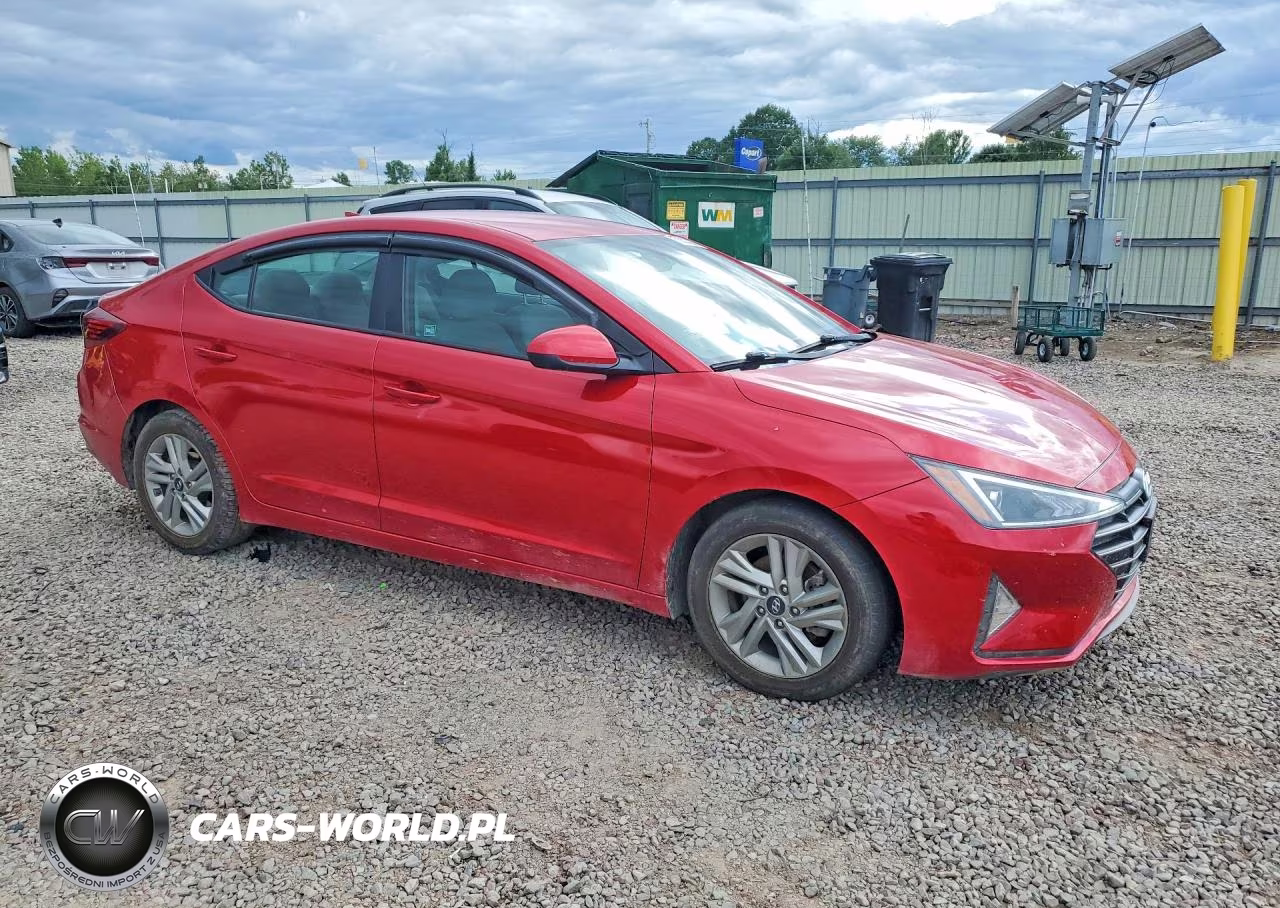 2020 Hyundai Elantra Sel VIN:5NPD84LF0LH550369 - 4