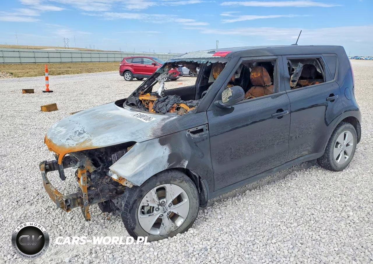 2015 Kia Soul + VIN:KNDJP3A54F7122016 - 1