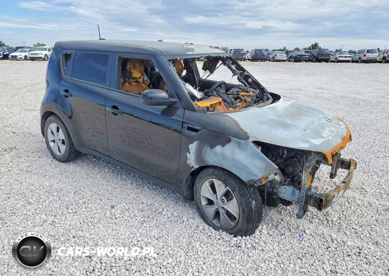 2015 Kia Soul + VIN:KNDJP3A54F7122016 - 4