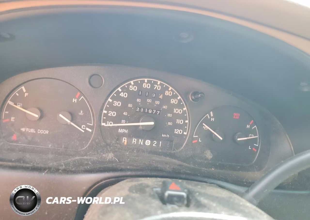 2000 Ford Ranger Super Cab VIN:1FTYR14X5YPA20656 - 9