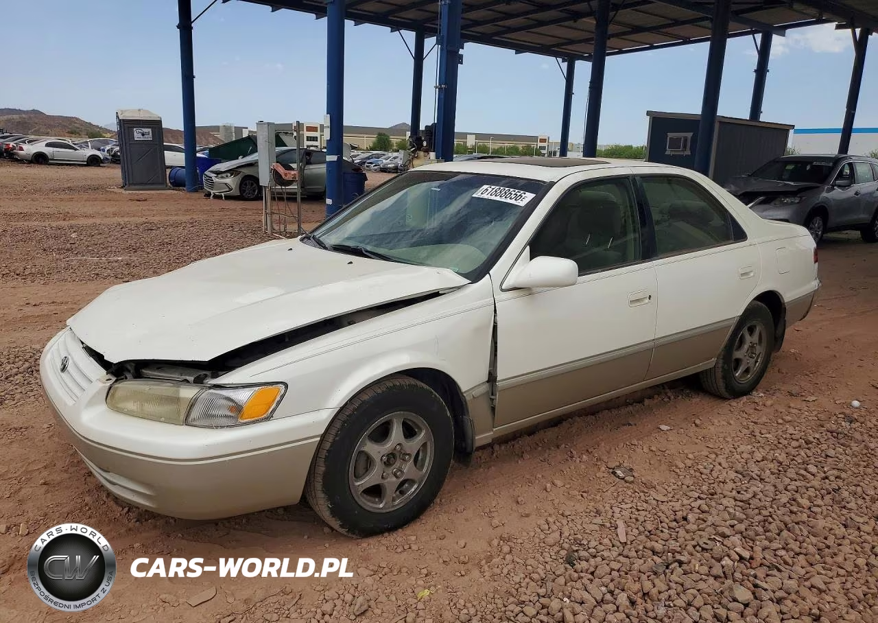 1999 Toyota Camry Le