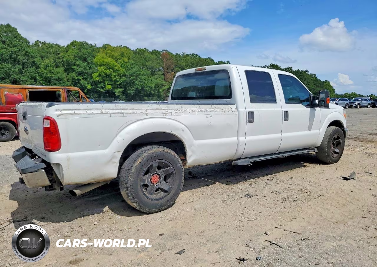 2015 Ford F250 Super Duty VIN:1FT7W2A63FEC78656 - 3