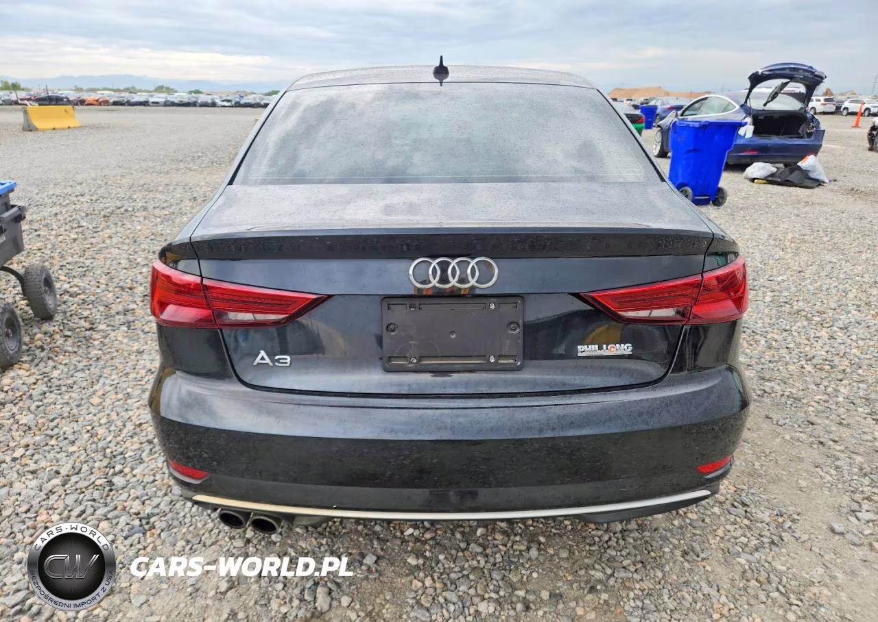 2018 Audi A3 Premium VIN:WAUAUGFF1J1033627 - 6