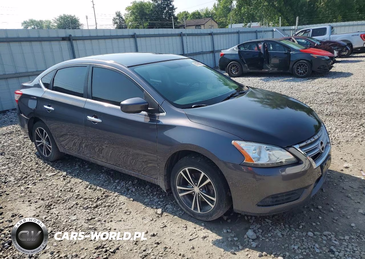 2015 Nissan Sentra Sv VIN:3N1AB7AP1FY315524 - 4
