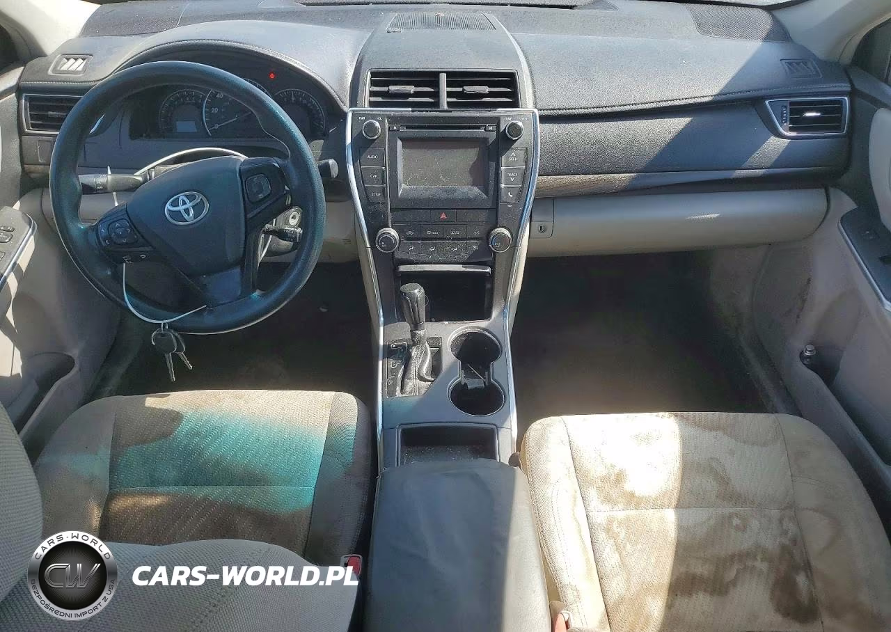 2015 Toyota Camry Le VIN:4T1BF1FK1FU924028 - 8