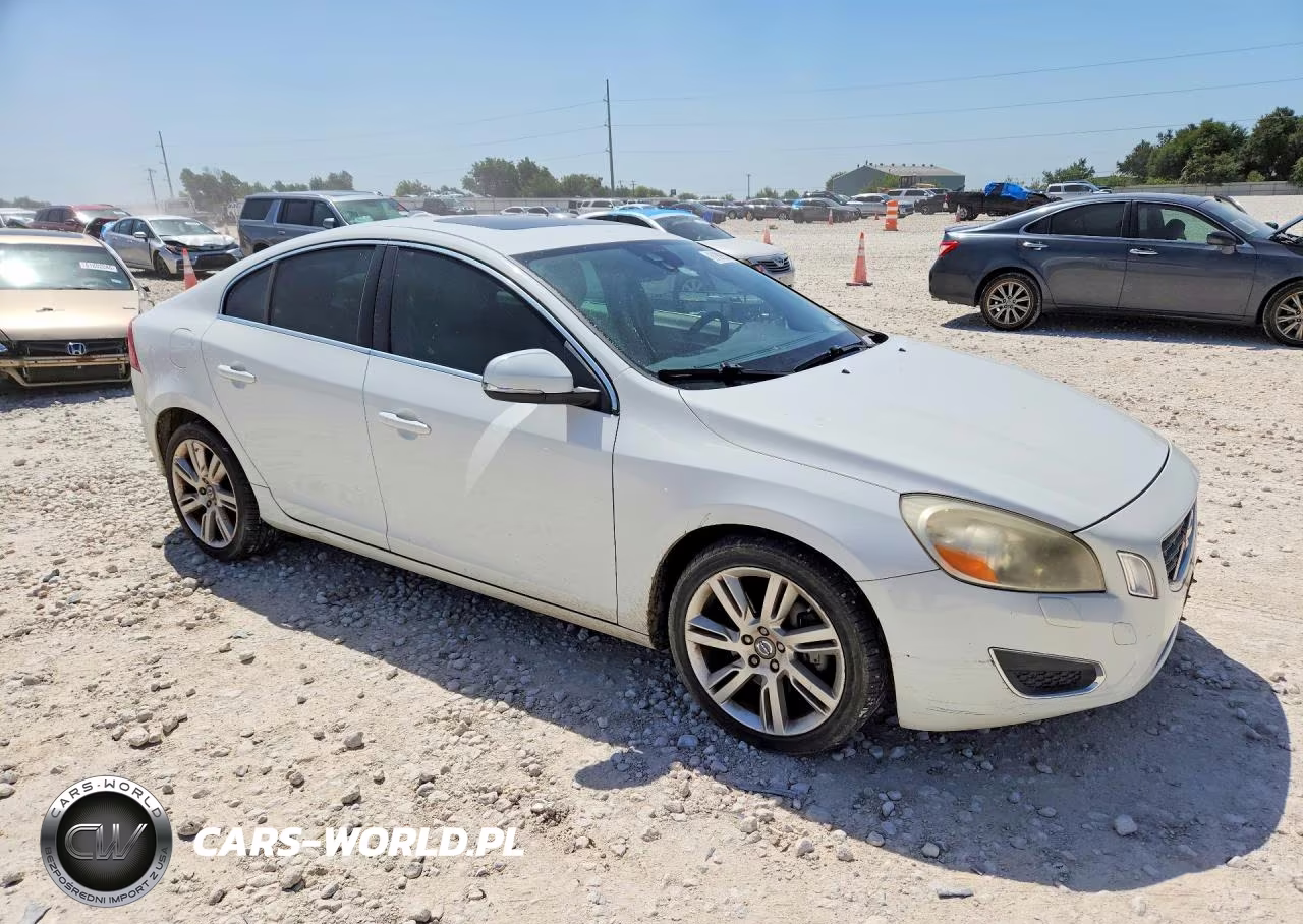 2011 Volvo S60 T6 VIN:YV1902FH5B2017328 - 4