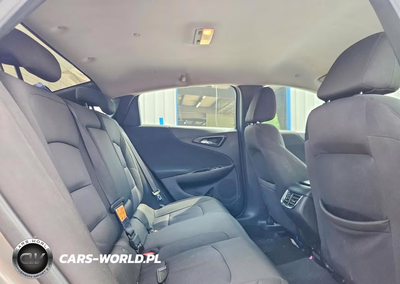 2018 Chevrolet Malibu Lt VIN:1G1ZD5ST0JF146907 - 10