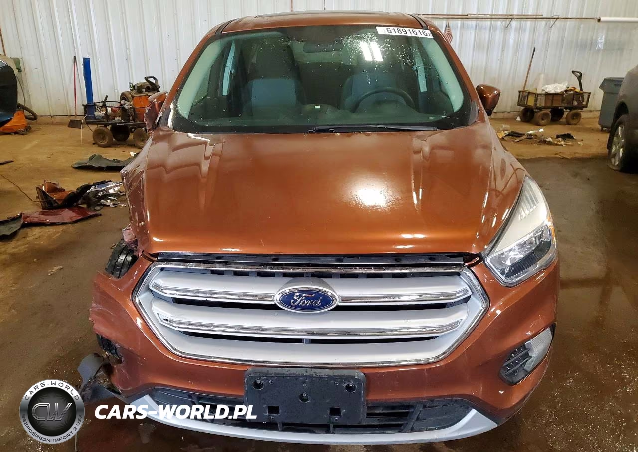 2017 Ford Escape Se VIN:1FMCU0GDXHUA12750 - 5