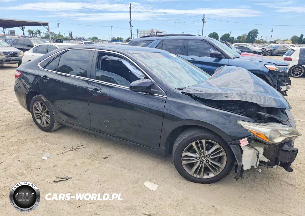 2016 Toyota Camry Se VIN:4T1BF1FK1GU192288 - 4