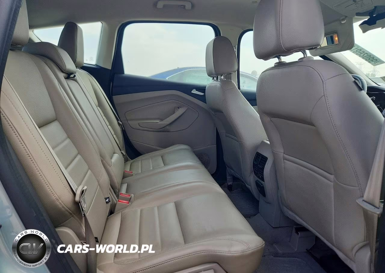 2013 Ford C-Max Premium VIN:1FADP5CU8DL519560 - 10