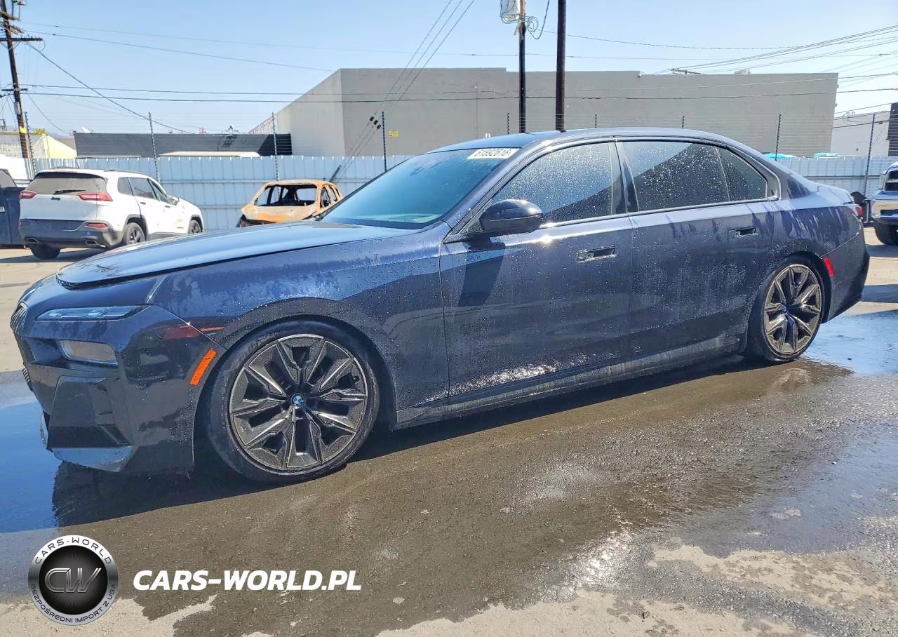 2025 BMW I7 xDrive60
