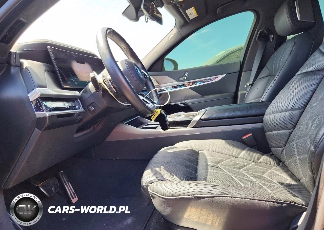 2025 BMW I7 xDrive60 VIN:WBY53EJ08SCT50453 - 7