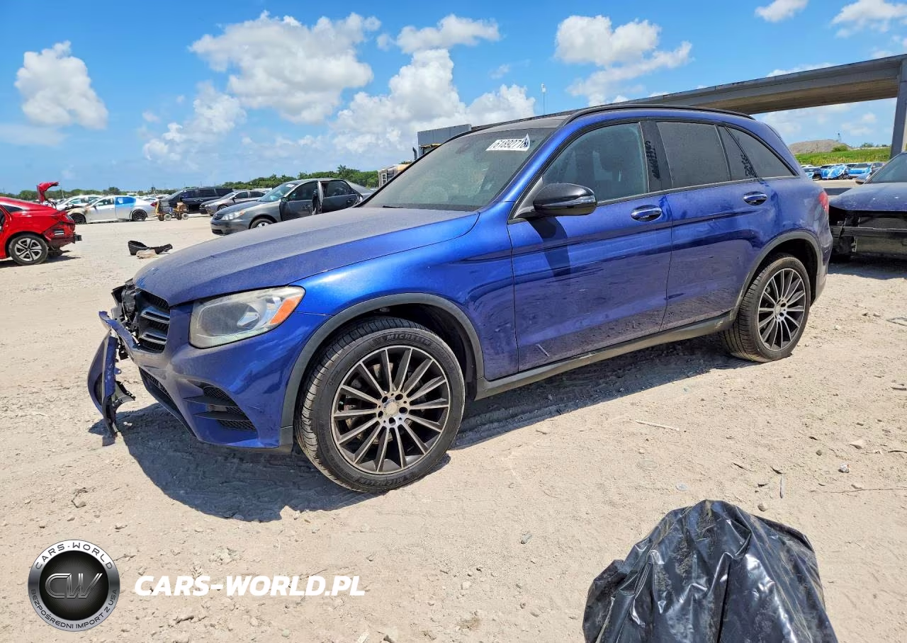 2017 Mercedes-Benz Glc 300 VIN:WDC0G4JB8HF144627 - 1