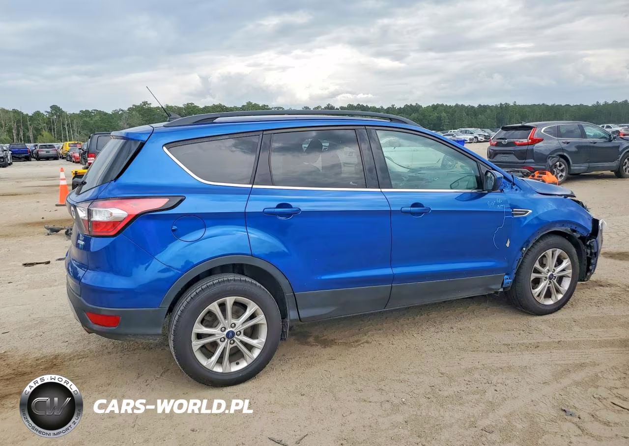 2018 Ford Escape Se VIN:1FMCU0GD8JUC04495 - 3