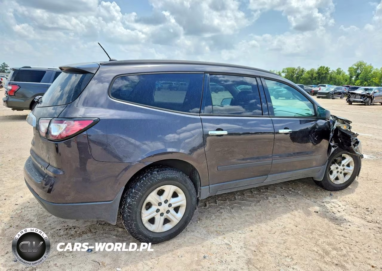 2013 Chevrolet Traverse Ls VIN:1GNKRFED5DJ126181 - 3