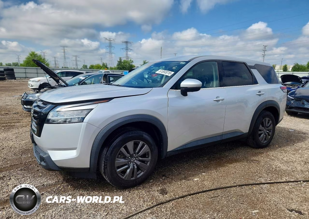 2022 Nissan Pathfinder S