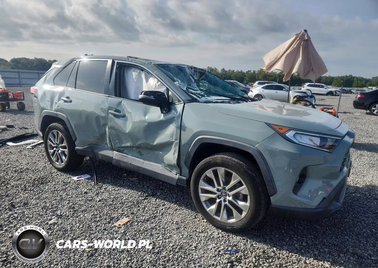 2019 Toyota Rav4 Xle Premium VIN:2T3C1RFV3KC010877 - 4