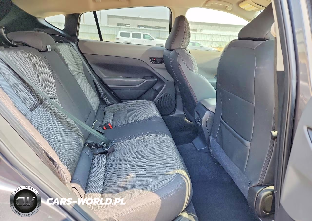 2024 Subaru Crosstrek Premium VIN:JF2GUADC5RH203494 - 10