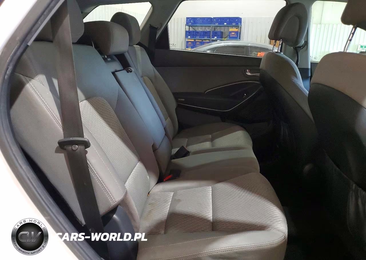 2018 Hyundai Santa Fe Se VIN:KM8SM4HF9JU257208 - 11