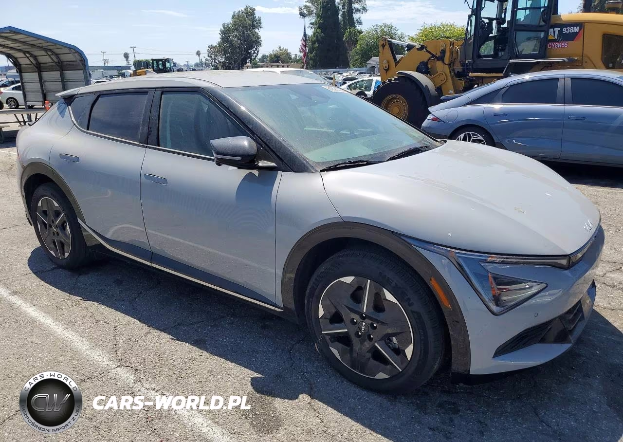 2025 Kia Ev6 Wind VIN:5XYC34JA1SG013937 - 4