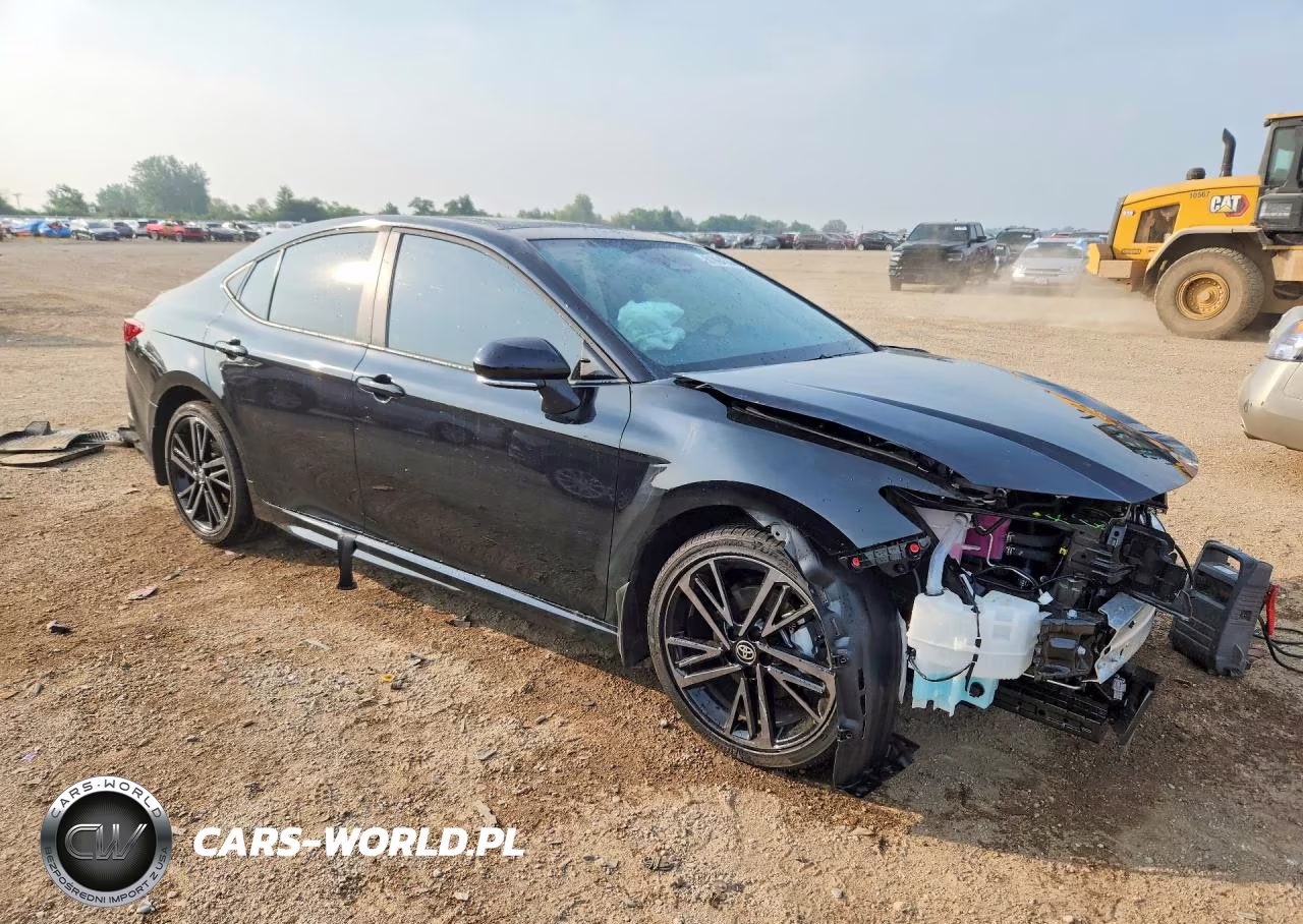 2026 Toyota Camry Xse VIN:4T1DBADK1TU563659 - 4