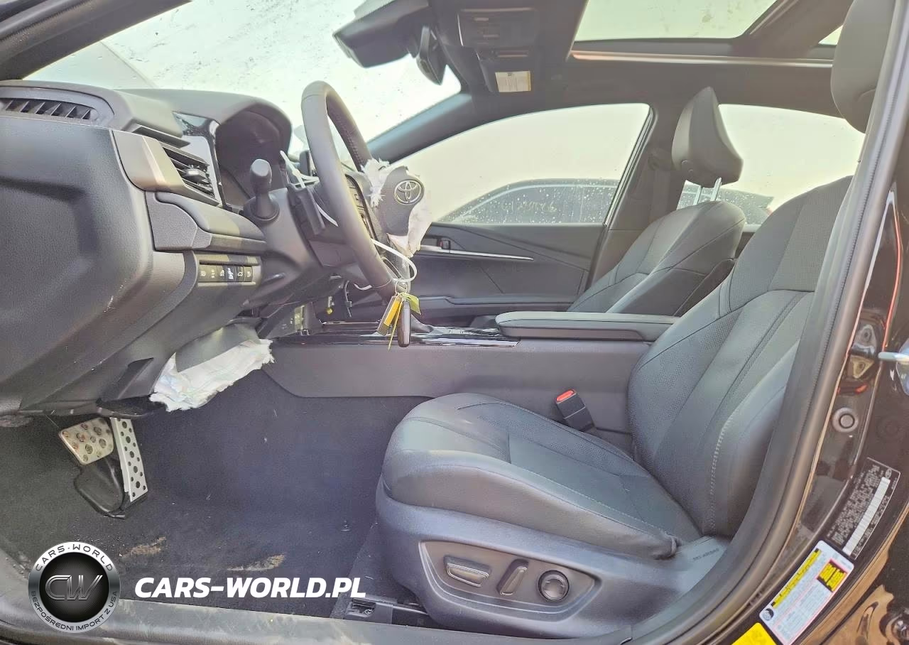 2026 Toyota Camry Xse VIN:4T1DBADK1TU563659 - 7